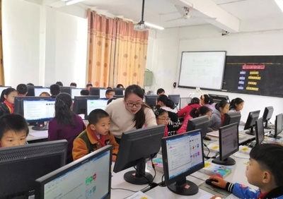 千里送教情意濃，杭州網絡技術服務點亮建始縣三里鄉民族小學課堂