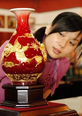 首屆海峽兩岸工藝美術(shù)交流會(huì)在廈門(mén)成功舉辦，共繪中華匠心新篇章